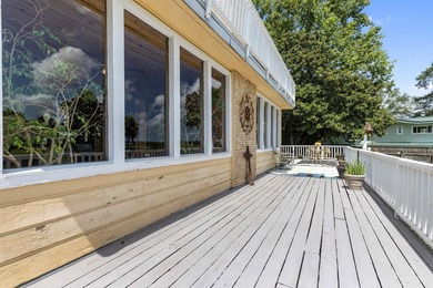 Experience the charm and character of a timeless Lake Jackson - photo 30