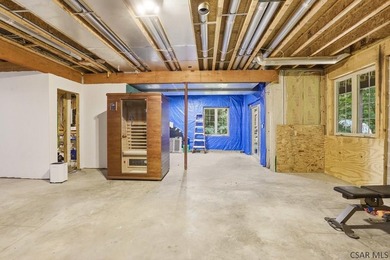 Spectacular Expedition Log home on three spacious lots in the - photo 38