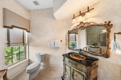 Perfectly positioned just steps from the Gulf, 22 Saint Tropez - photo 42