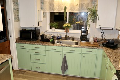 Country Living Solar Home with Guest Cottage - Ideal