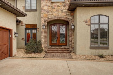 Luxury Golf Course Living in MillwoodAn extraordinary - photo 3