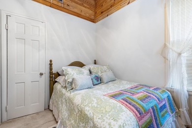 Experience the charm and character of a timeless Lake Jackson - photo 43
