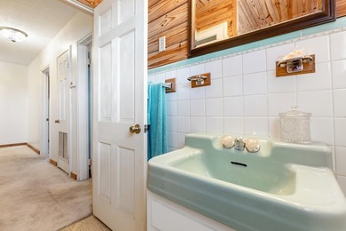 Experience the charm and character of a timeless Lake Jackson - photo 44
