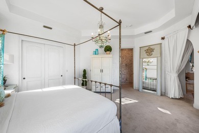 Perfectly positioned just steps from the Gulf, 22 Saint Tropez - photo 47
