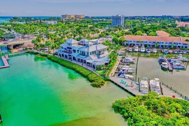 Beautifully updated coastal living just minutes from the ocean - photo 50