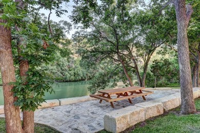 Additional listing photo 2
