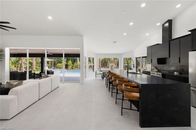 FIVE ACRES of pure Naples freedom where luxury meets - photo 7
