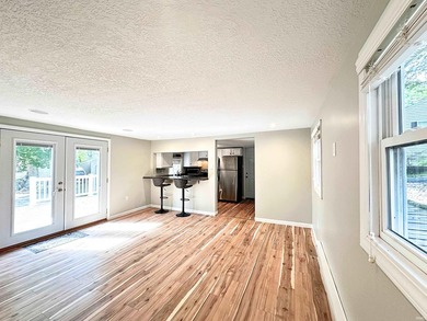 NO PROJECTS NEEDED! FULL RENO! This Irish Lake cottage is - photo 7