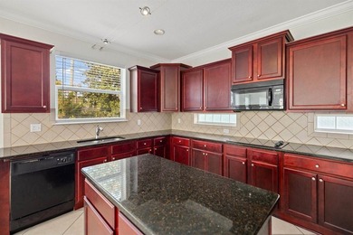 If you're looking for a spacious home with a functional layout - photo 13