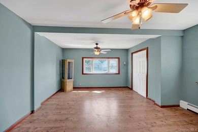 Opportunity Knocks! Ideal for savvy investors and primary - photo 4