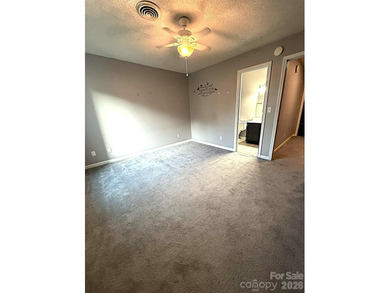 Highly desired neighborhood this unit offers 2 bedrooms and 2 - photo 18