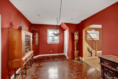 Opportunity Knocks! Ideal for savvy investors and primary - photo 9