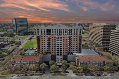 Executive Style Condo- 24 hour concierge - Elevated on the 13th - photo 2