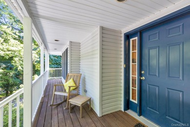Welcome to this meticulously maintained Colonial, lovingly cared - photo 4
