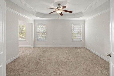 If you're looking for a spacious home with a functional layout - photo 24