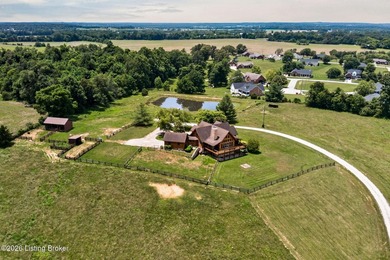 If you've been looking for usable acreage, a luxury log cabin, a - photo 9