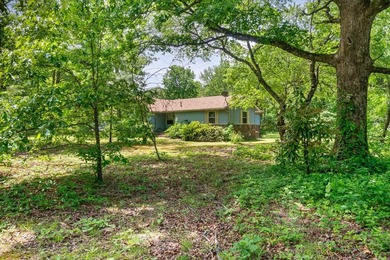 Discover your perfect retreat in this charming 2,058 square foot - photo 4