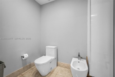 Experience unparalleled luxury in this stunning, fully furnished - photo 39