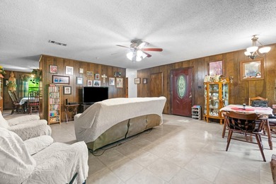 Discover your perfect retreat in this charming 2,058 square foot - photo 10