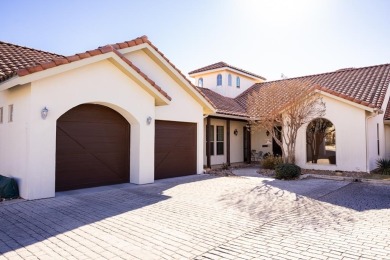 Lake Home For Sale in Kerrville, Texas