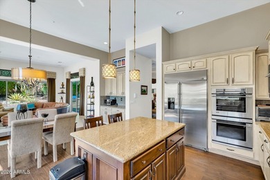 Luxurious 4BR estate on a massive 18,824 SF cul-de-sac lot in - photo 23