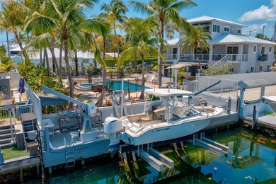 Island living in Prestigious Port Largo, Key Largo's most - photo 3