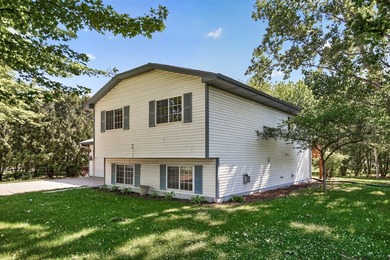 Beautifully updated and move-in ready, this Buffalo home offers - photo 29