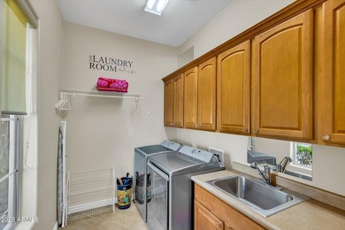 Luxurious 4BR estate on a massive 18,824 SF cul-de-sac lot in - photo 33