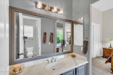 Luxurious 4BR estate on a massive 18,824 SF cul-de-sac lot in - photo 50