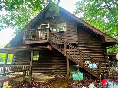 Waterfront opportunity in Lakeside Village on Trice's Lake. This - photo 2