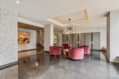 Pet Friendly Luxury High Rise building,Large One Bedroom With A - photo 18