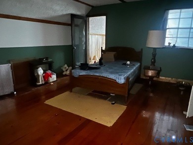 Waterfront opportunity in Lakeside Village on Trice's Lake. This - photo 9