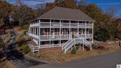 Lake Barkley Home For Sale in Canton Kentucky