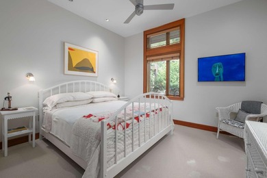 Situated amidst breathtaking granite landscapes and spanning 44 - photo 23