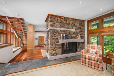 Situated amidst breathtaking granite landscapes and spanning 44 - photo 27