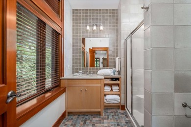 Situated amidst breathtaking granite landscapes and spanning 44 - photo 29