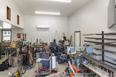 Luxury Golf Living + Dream Shop in Olympia, WA - photo 44