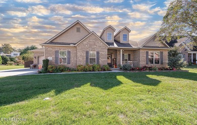 Fort Loudoun Lake Home Sale Pending in Lenoir City Tennessee