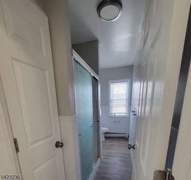Move-in ready and fully renovated corner home in Atlantic City! - photo 3