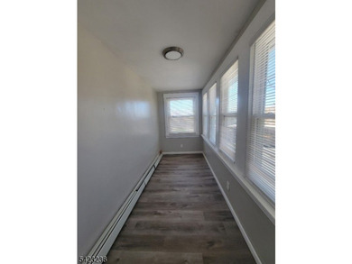 Move-in ready and fully renovated corner home in Atlantic City! - photo 7