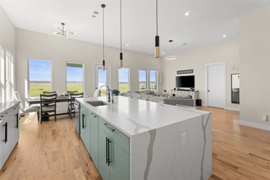 Welcome to this stunning modern home offering 4 spacious - photo 7