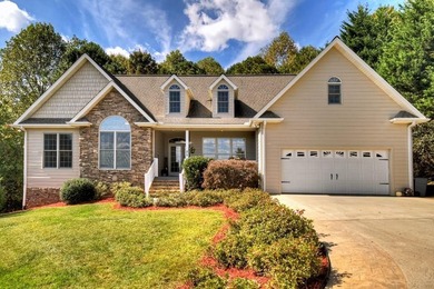 Lake Nottely Home For Sale in Blairsville Georgia