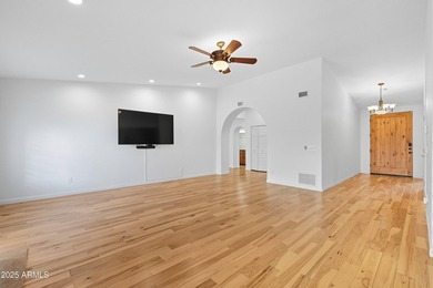 Beautiful single-story home featuring 3 bedrooms and 3 bathrooms - photo 14