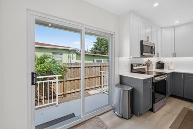 Completely rebuilt 4BR/3BA home featuring a major renovation - photo 15