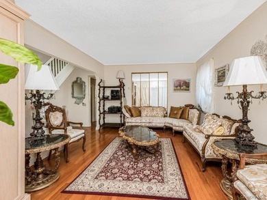 Welcome to this exceptional legal two-family semidetached brick - photo 4
