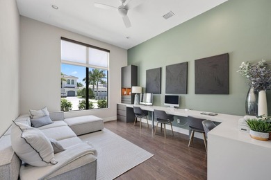 Newly reduced! Welcome to this beautiful, warm and inviting five - photo 32