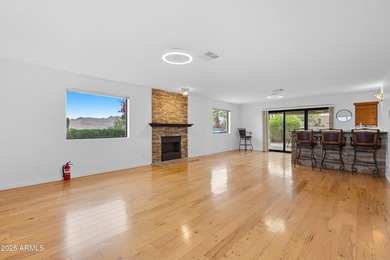 Beautiful single-story home featuring 3 bedrooms and 3 bathrooms - photo 33