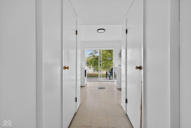 Welcome to this charming 3 bedroom, 2 bath condo offering - photo 33