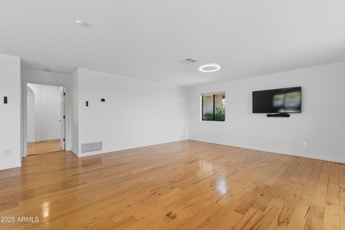 Beautiful single-story home featuring 3 bedrooms and 3 bathrooms - photo 35