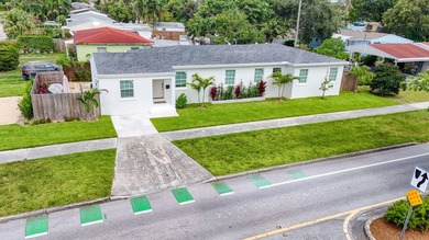 Completely rebuilt 4BR/3BA home featuring a major renovation - photo 37